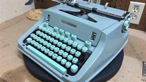 Hermes 3000 typewriter reviews